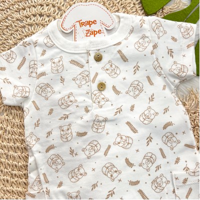 Macacão curto Branco estampado Capivarinhas